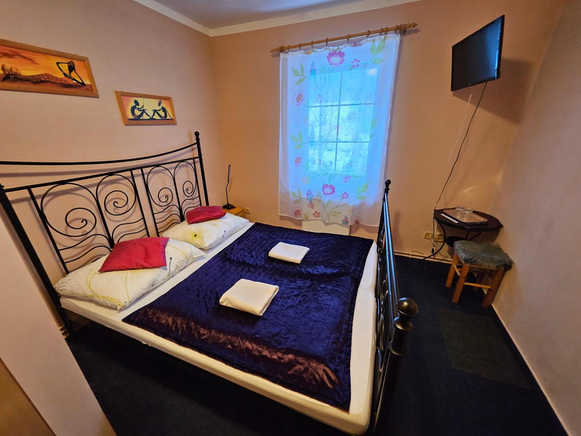 Hotel Saentis Komorni Lhotka Экстерьер фото