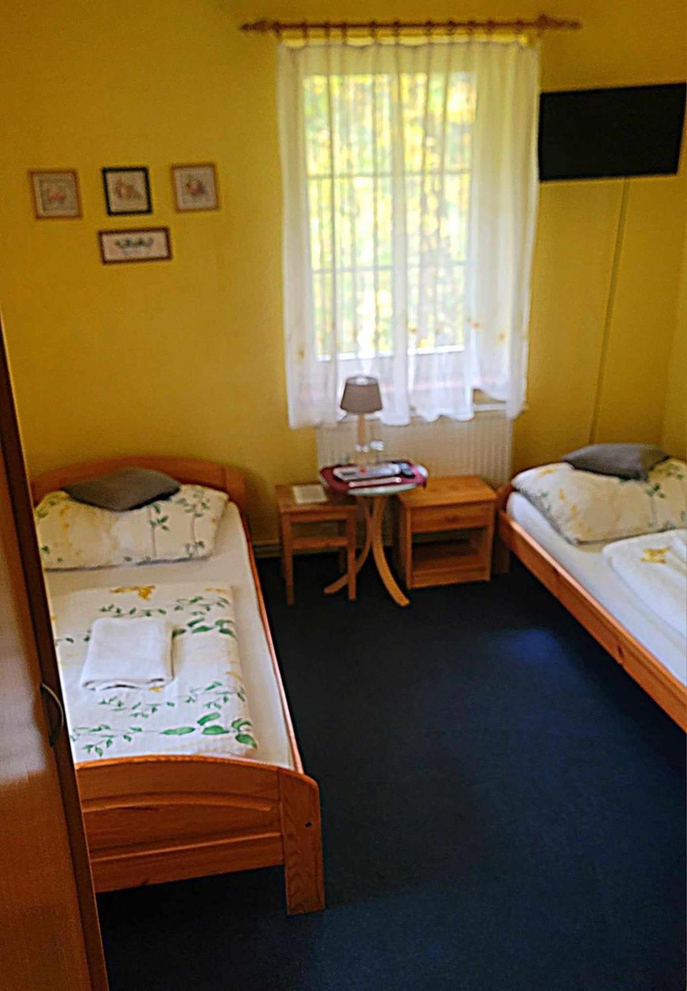 Hotel Saentis Komorni Lhotka Экстерьер фото